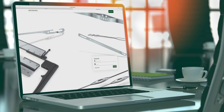 Laptop with Customer Portal Weaving
